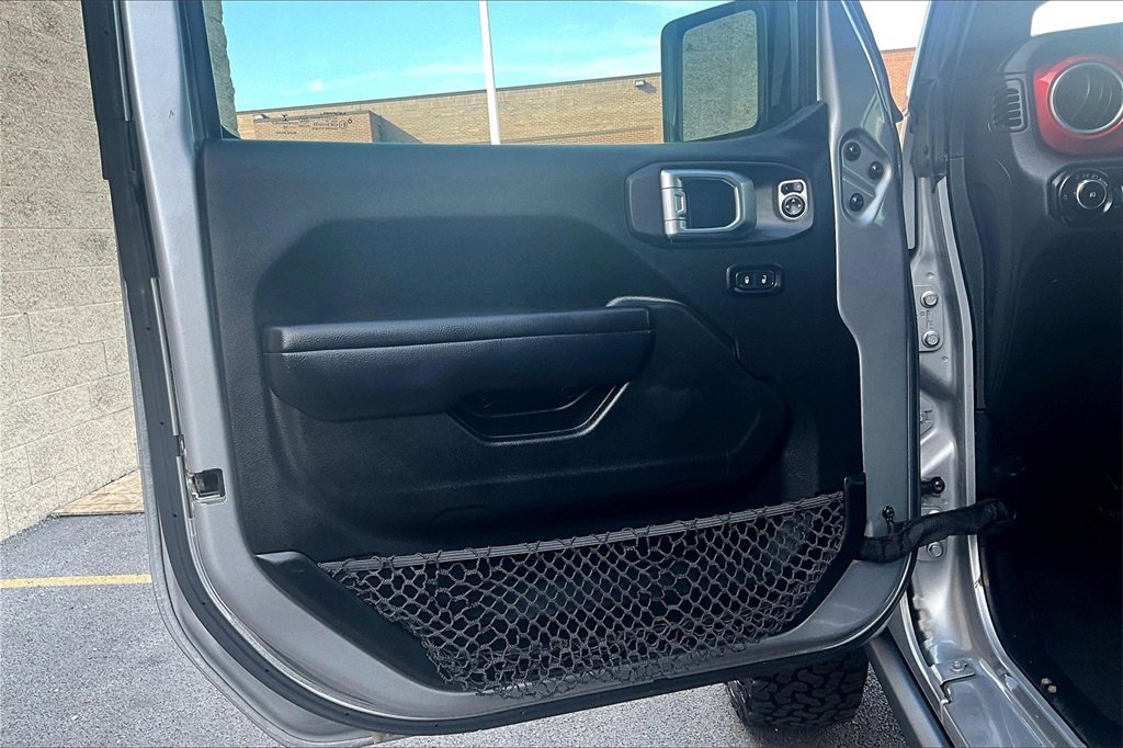 Used 2018 Jeep Wrangler Unlimited Rubicon image 21