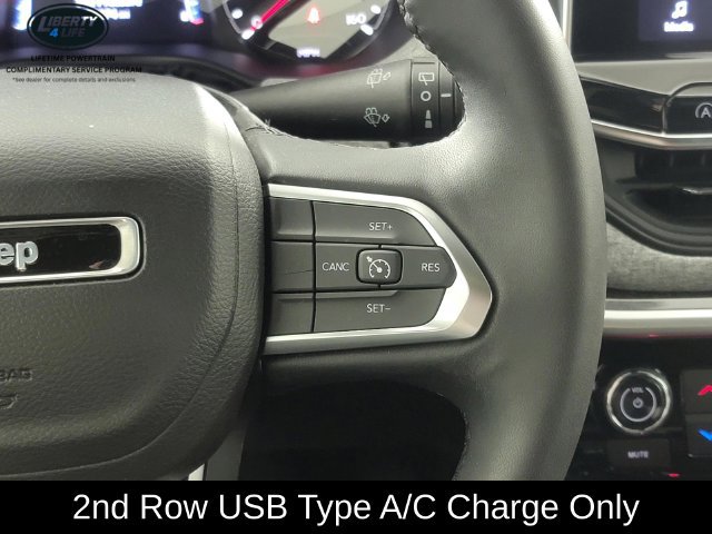 Used 2023 Jeep Compass Latitude w/ Convenience Group AWD/4WD image 29