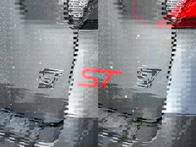 Certified 2022 Ford Explorer ST w/ Equipment Group 401A image 27