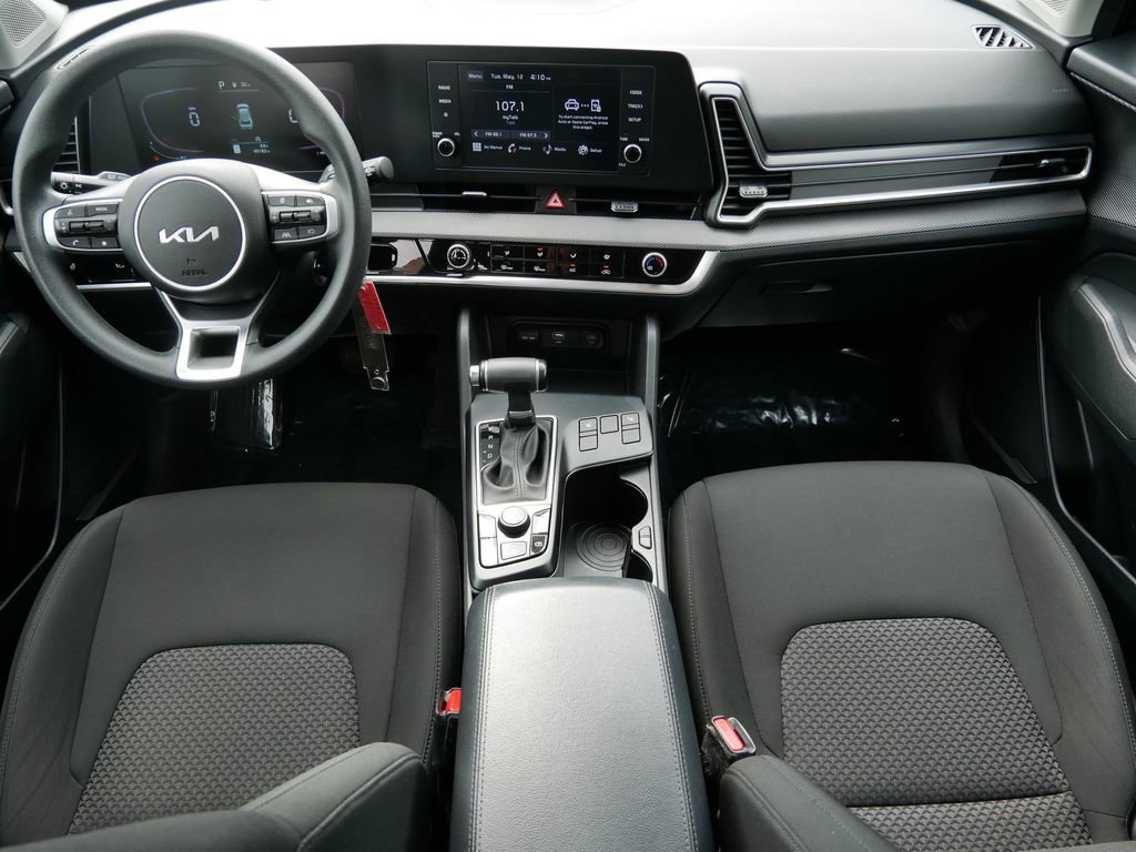 Used 2023 Kia Sportage LX AWD/4WD image 13