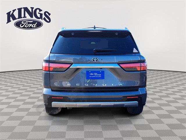 Used 2023 Toyota Sequoia Capstone image 4