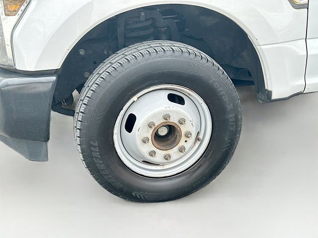 Certified 2019 Ford F350 XL image 9