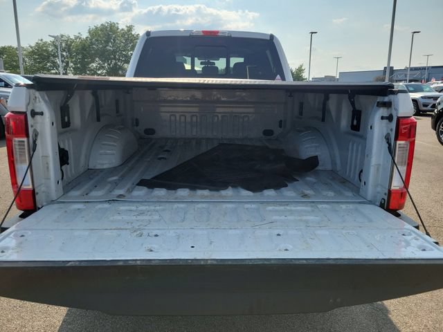 Certified 2019 Ford F250 XLT w/ XLT Premium Package AWD/4WD image 25