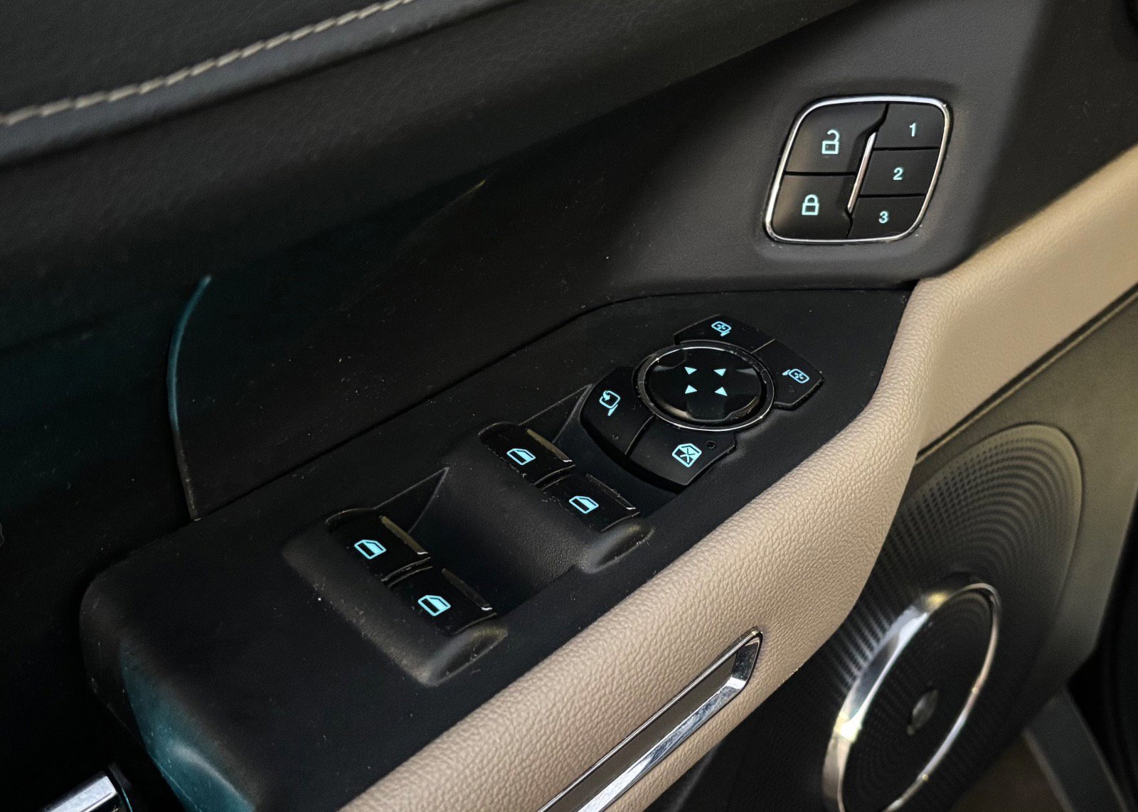 Certified 2024 Ford Expedition Max Limited image 31