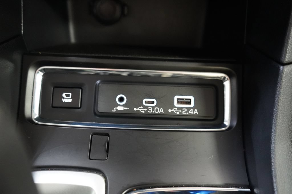 Used 2025 Subaru Ascent Limited w/ Popular Package #1 AWD/4WD image 41