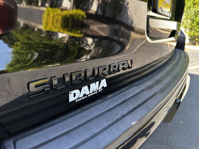 Used 2019 Chevrolet Suburban LT AWD/4WD image 46