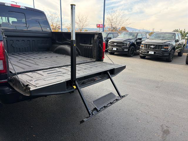 Certified 2018 Ford F150 Lariat w/ Equipment Group 502A Luxury AWD/4WD image 16