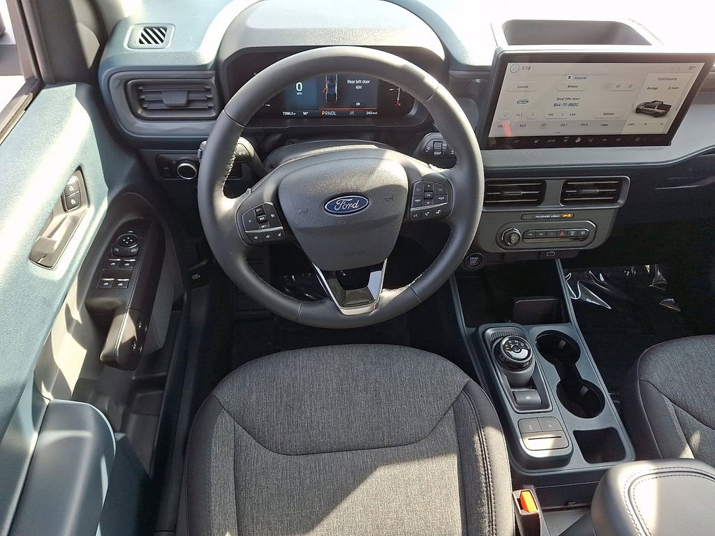 Certified 2025 Ford Maverick XLT w/ XLT Luxury Package AWD/4WD image 11