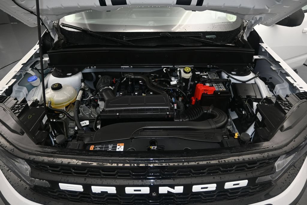 Certified 2025 Ford Bronco Sport Outer Banks AWD/4WD image 16