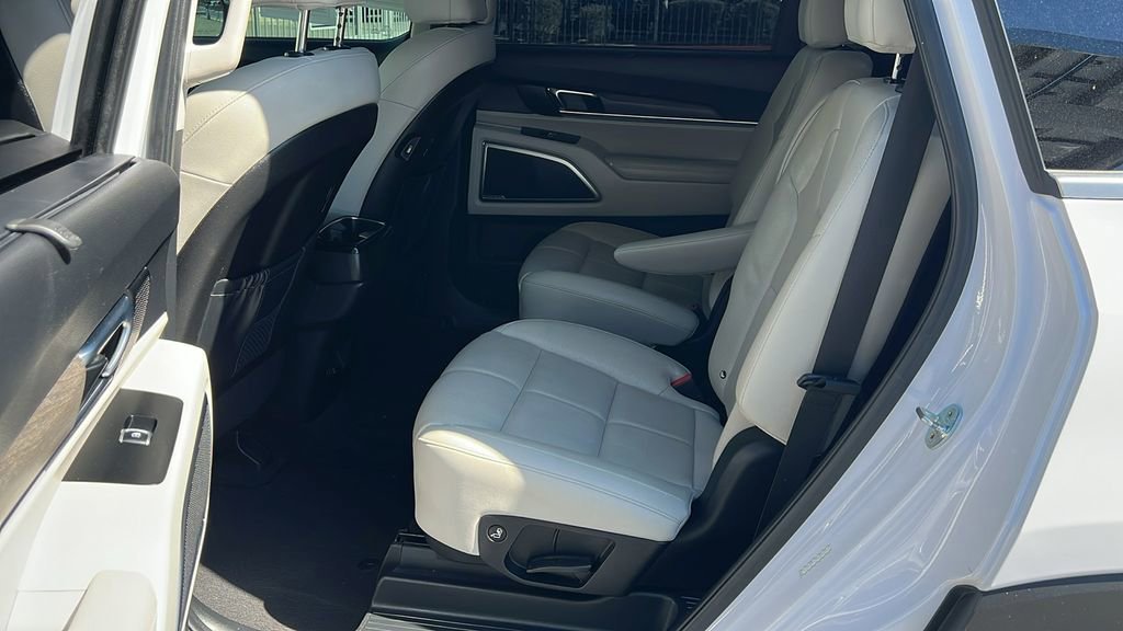 Used 2022 Kia Telluride SX image 13