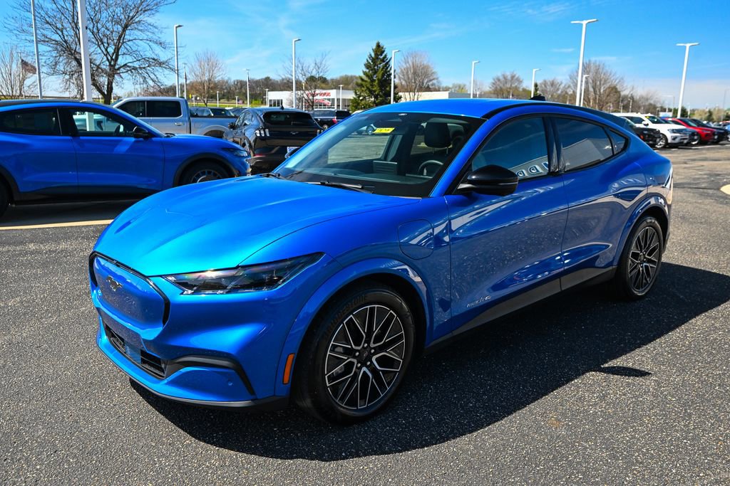 Certified 2025 Ford Mustang Mach-E Premium AWD/4WD image 9
