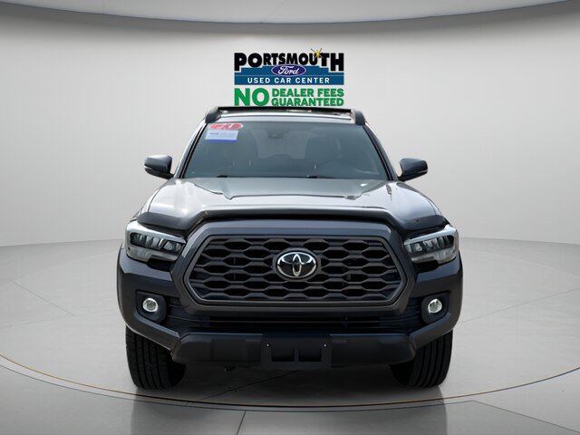 Used 2023 Toyota Tacoma TRD Off-Road AWD/4WD image 9