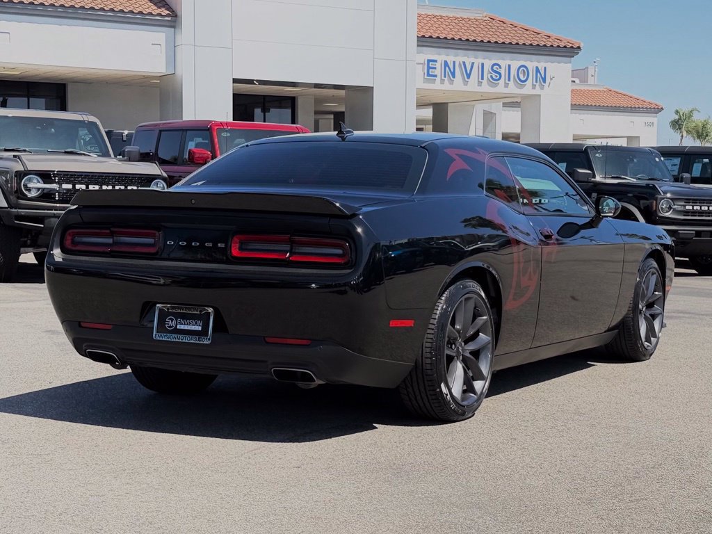 Used 2019 Dodge Challenger GT w/ Plus Package RWD image 8