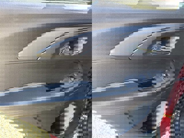 Used 2025 Chevrolet TrailBlazer LT image 19