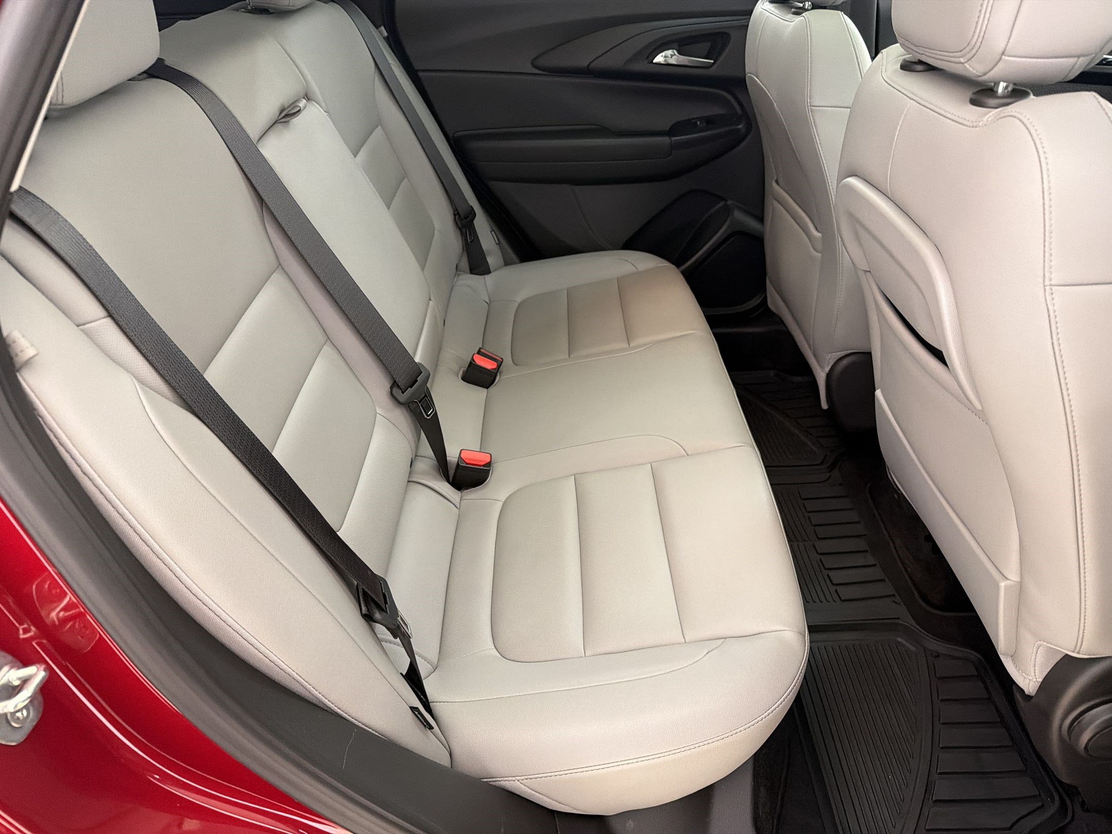Used 2021 Chevrolet TrailBlazer LT w/ Sun and Liftgate Package FWD image 28