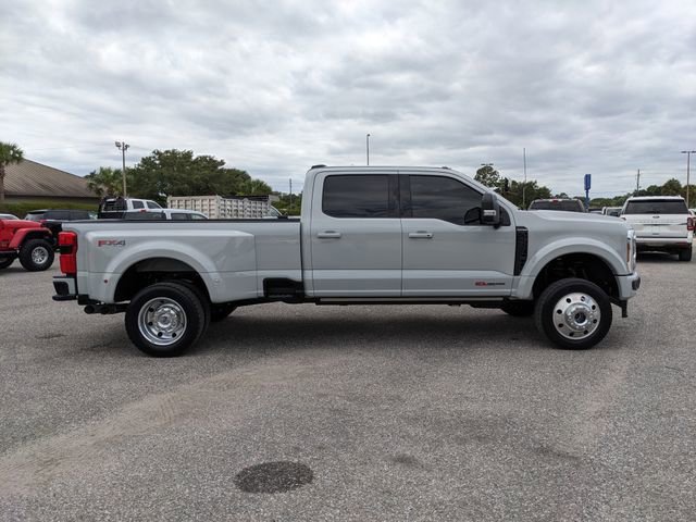 Certified 2025 Ford F450 Platinum w/ FX4 Off-Road Package AWD/4WD image 3