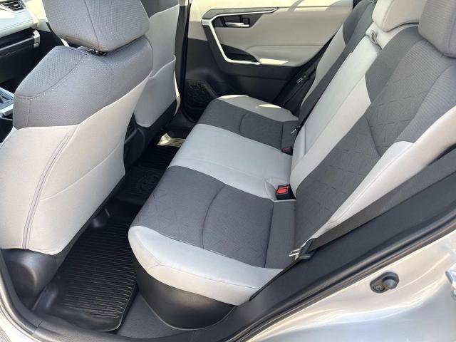 Used 2025 Toyota RAV4 XLE w/ Convenience Package AWD/4WD image 16