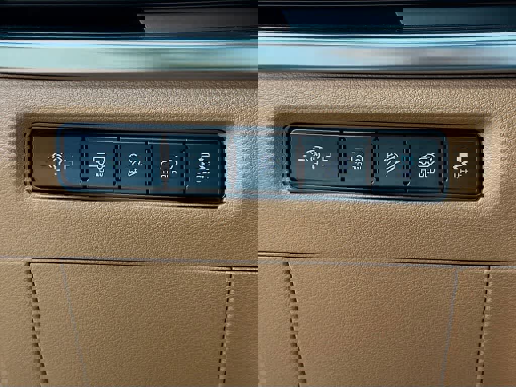 Used 2024 Kia Telluride SX Prestige X-Line image 26