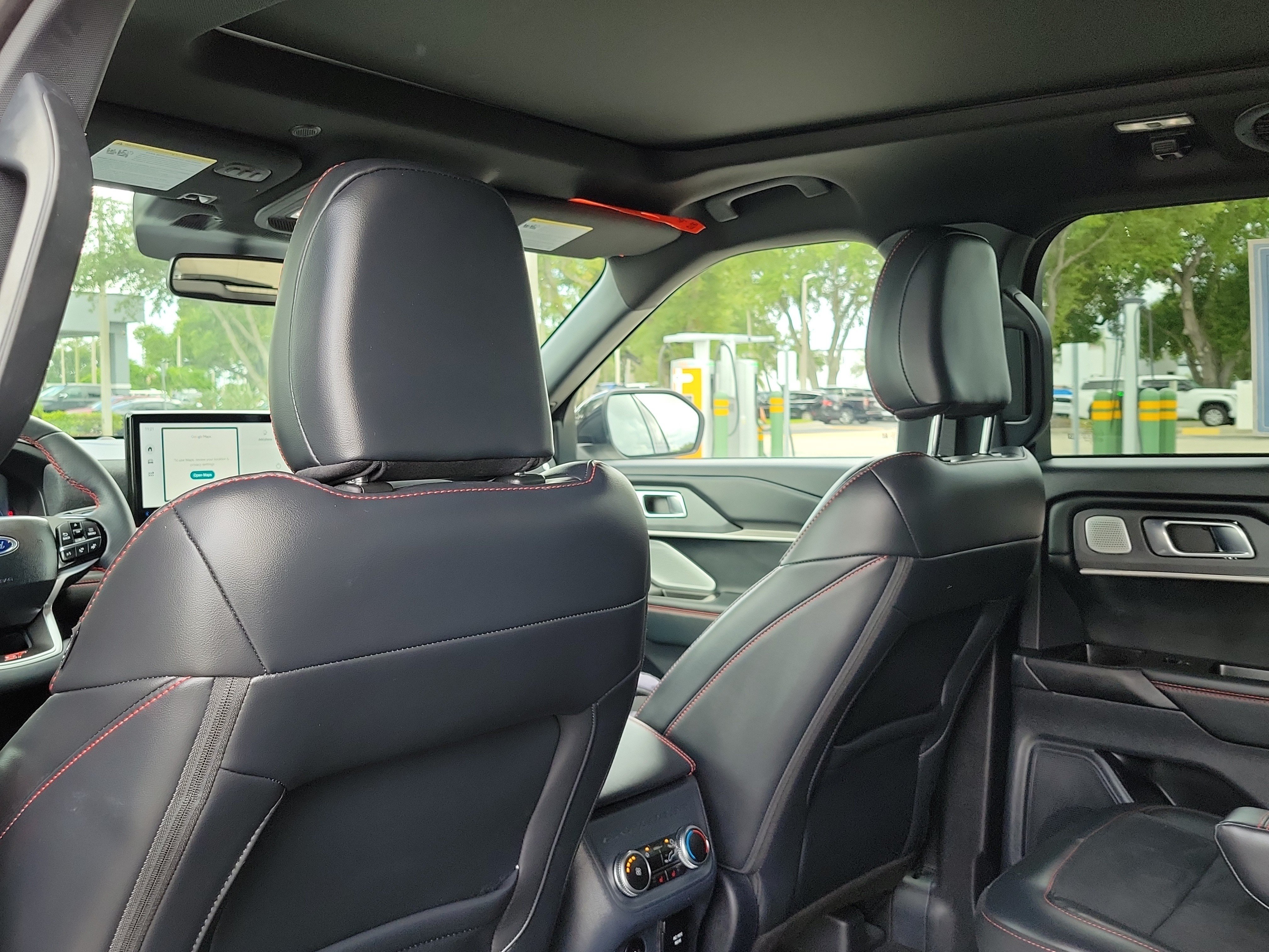 Certified 2025 Ford Explorer ST w/ Sun And Sound Package RWD image 15
