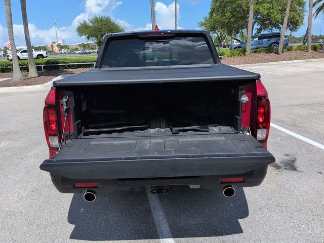 Used 2025 Honda Ridgeline Black Edition image 13