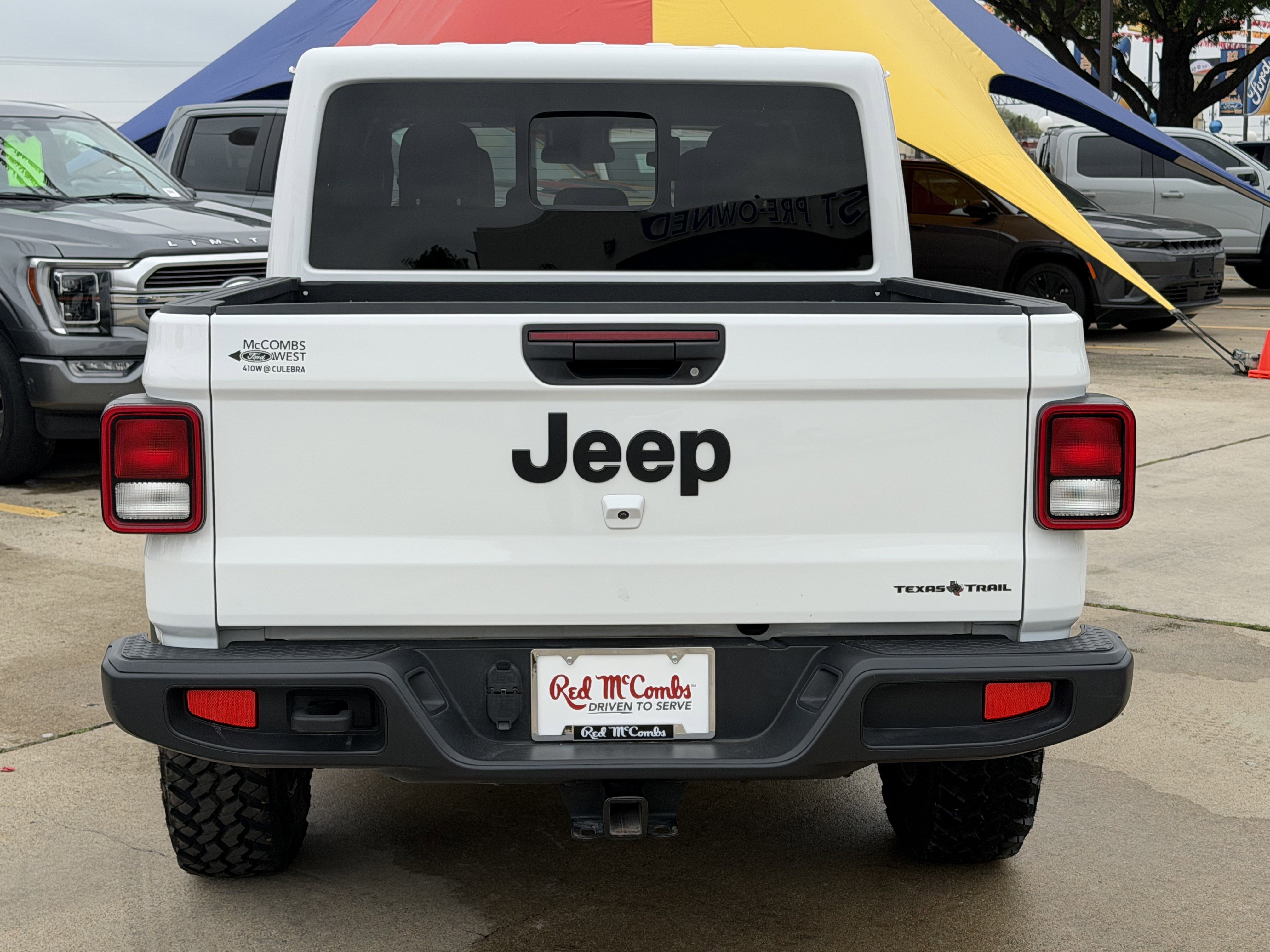 Used 2024 Jeep Gladiator Sport AWD/4WD image 9