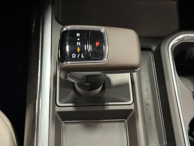 Used 2025 Chevrolet Silverado 1500 LTZ w/ LTZ Premium Package AWD/4WD image 32