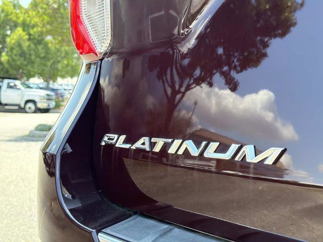 Certified 2023 Ford Explorer Platinum w/ Class IV Trailer Tow Package AWD/4WD image 8