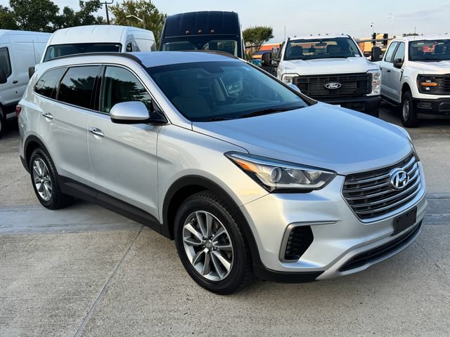 Used 2017 Hyundai Santa Fe SE AWD/4WD image 3
