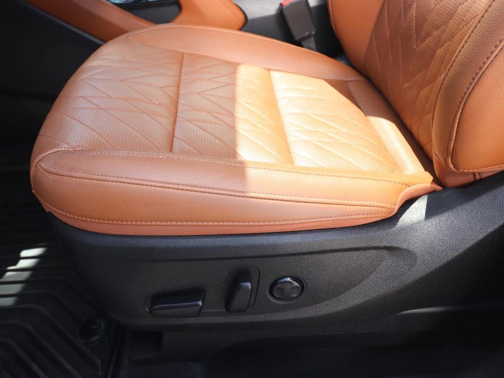 Used 2024 Kia Telluride EX X-Line image 17