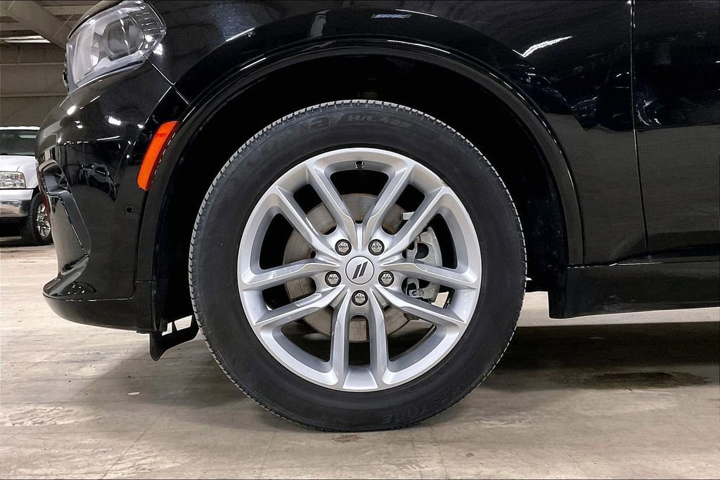 Used 2025 Dodge Durango GT AWD/4WD image 11