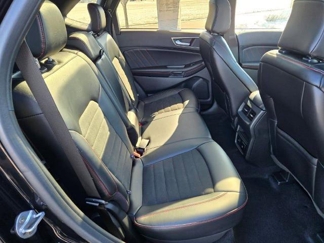 Certified 2024 Ford Edge ST-Line w/ Class II Trailer Tow Package image 11