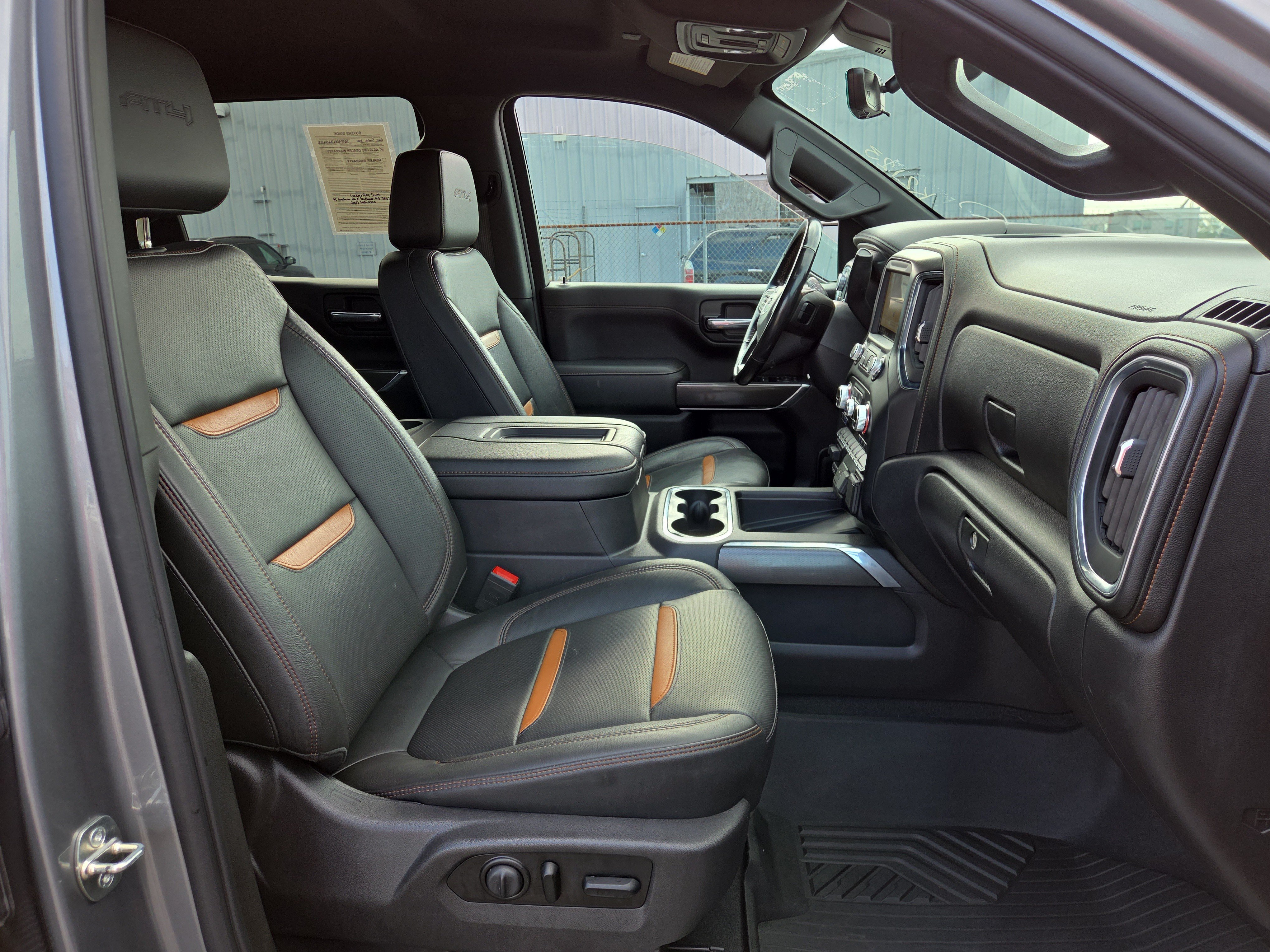 Used 2020 GMC Sierra 1500 AT4 w/ AT4 Premium Package AWD/4WD image 16