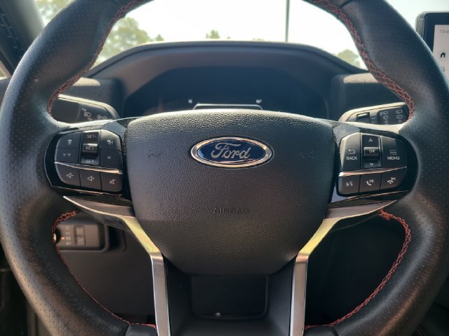 Certified 2025 Ford Explorer ST-Line w/ ST-Line Street Pack AWD/4WD image 13