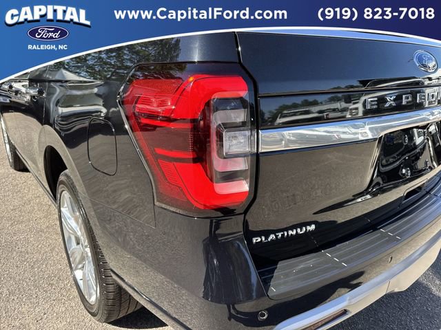 Certified 2023 Ford Expedition Platinum image 15