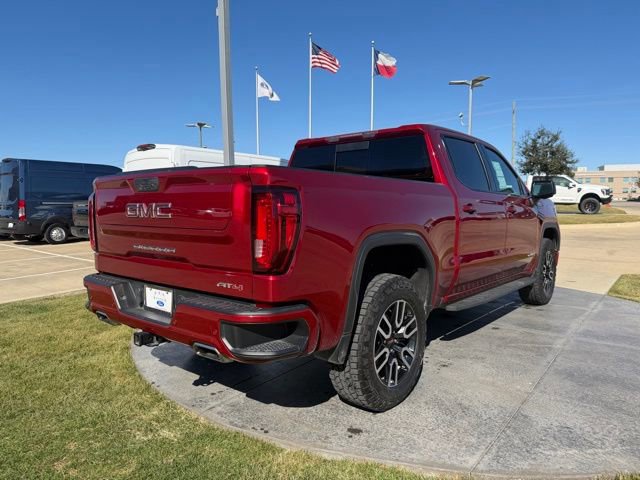 Used 2022 GMC Sierra 1500 AT4 w/ AT4 Premium Package image 3