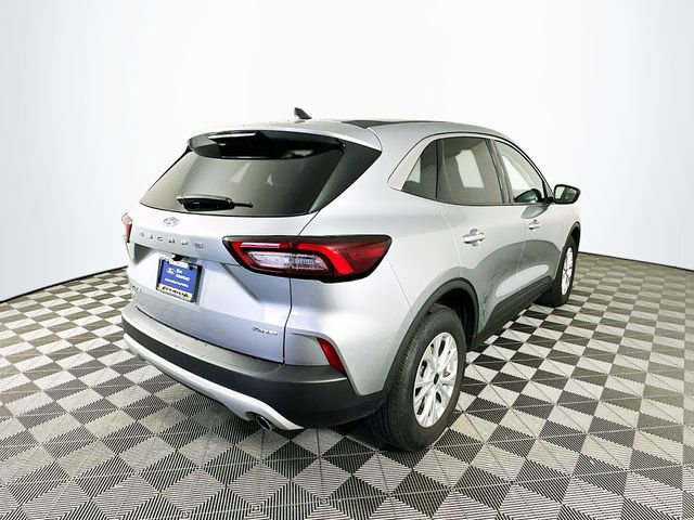 Certified 2023 Ford Escape Active image 5