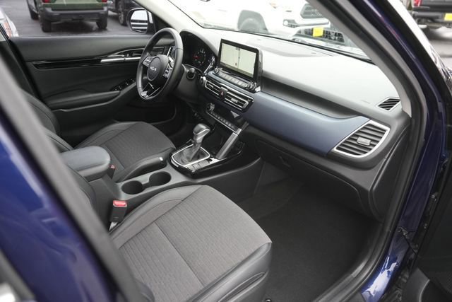 Used 2023 Kia Seltos S w/ Navigation Package image 17