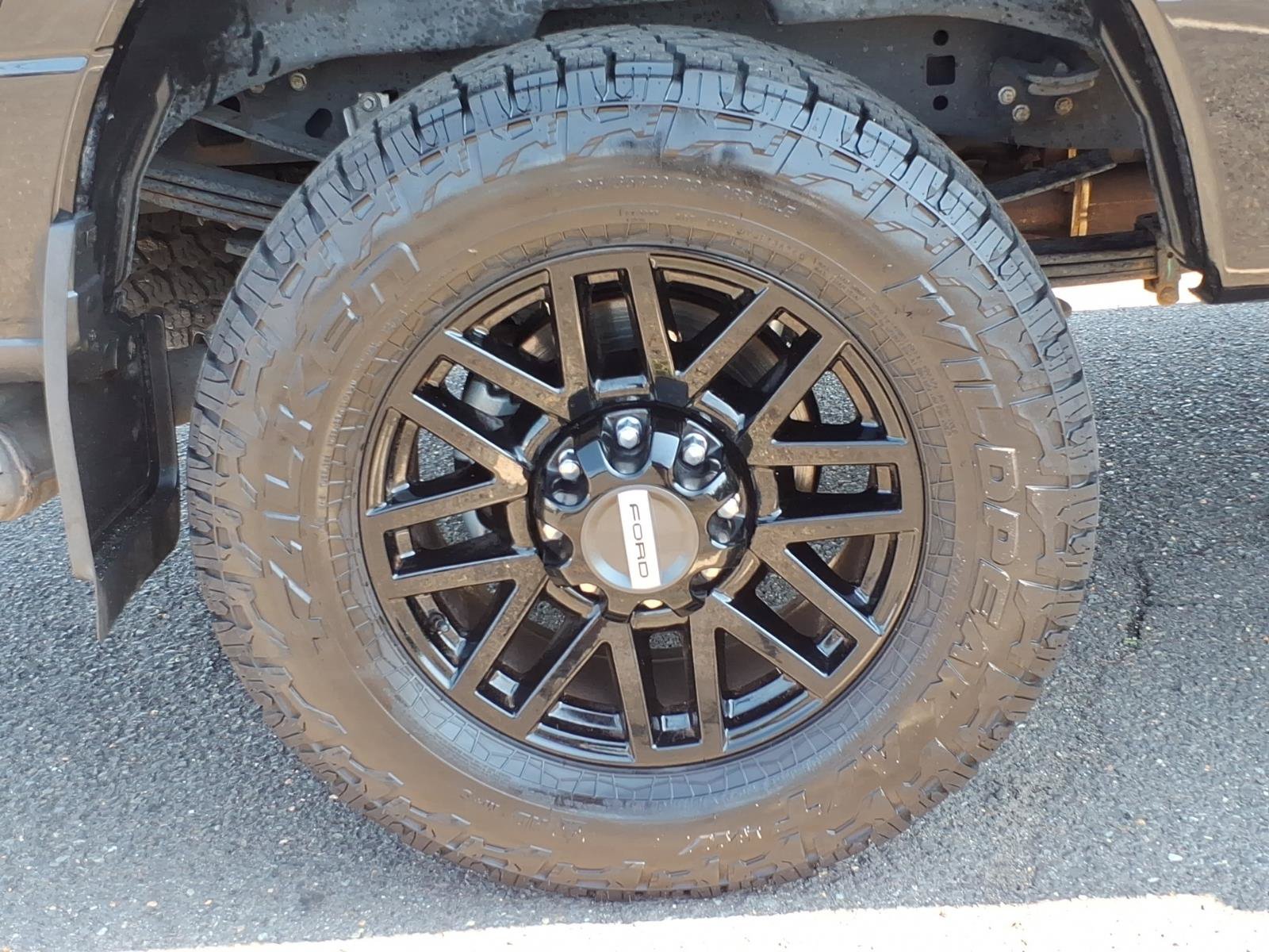 Certified 2021 Ford F350 Lariat AWD/4WD image 7