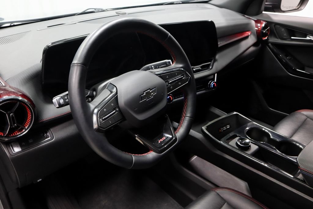 Used 2025 Chevrolet Equinox RS w/ Safety and Technology Package image 26