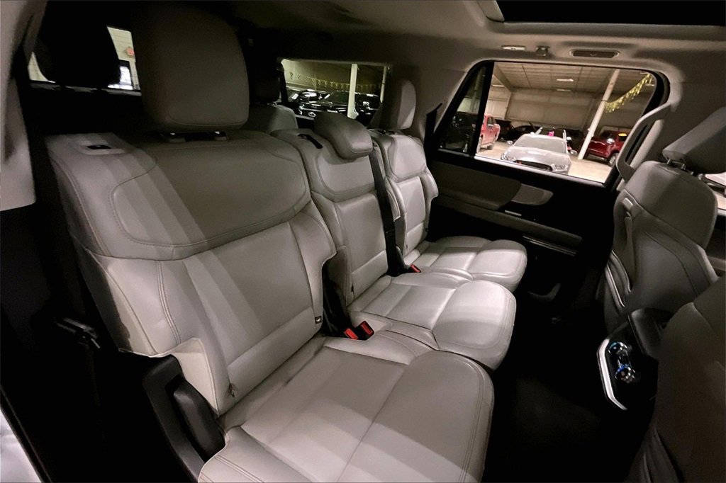 Certified 2025 Ford Expedition Max Active image 26