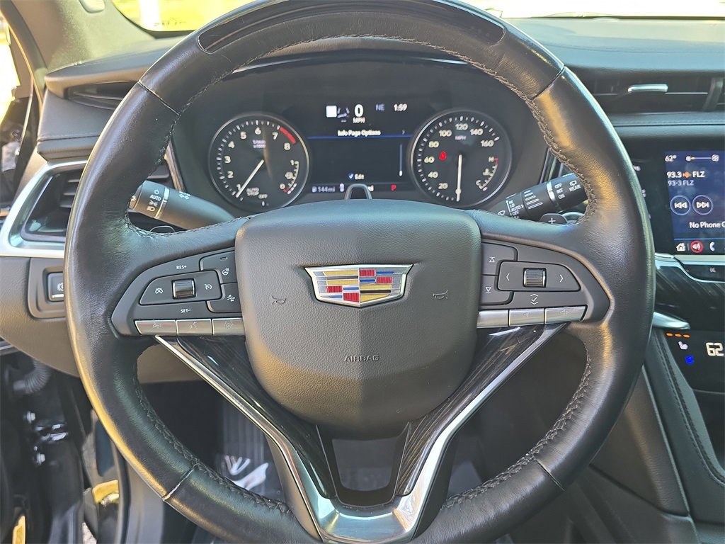 Used 2023 Cadillac XT6 Premium Luxury w/ Technology Package image 29