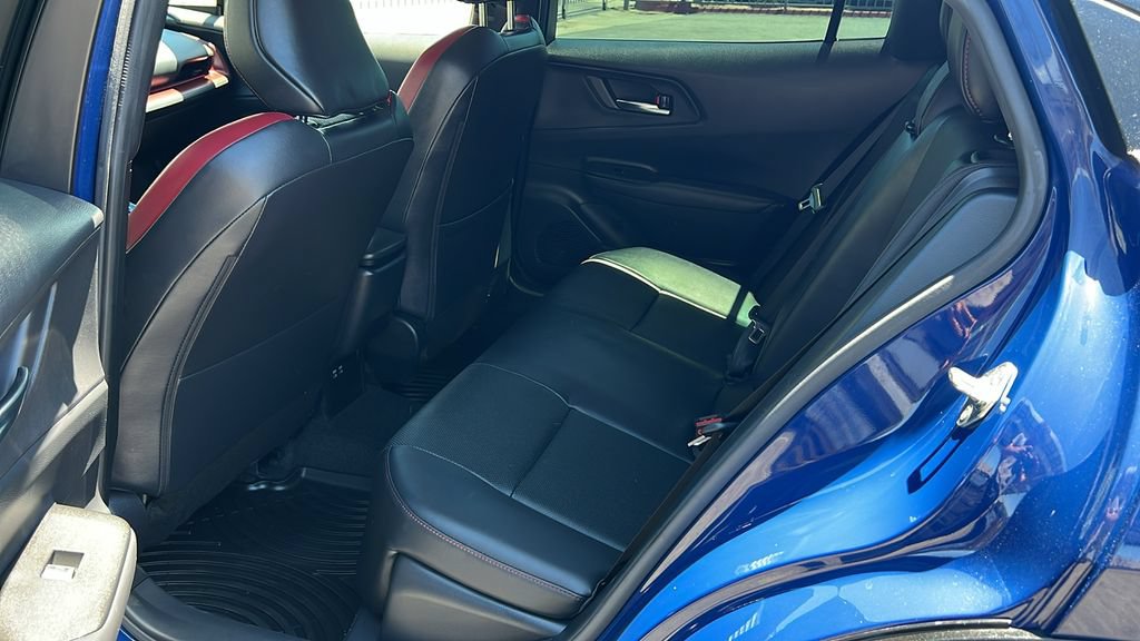 Used 2023 Toyota Prius Prime FWD image 11