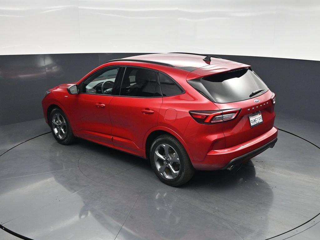 Certified 2023 Ford Escape ST-Line w/ Tech Pack #1 FWD image 40