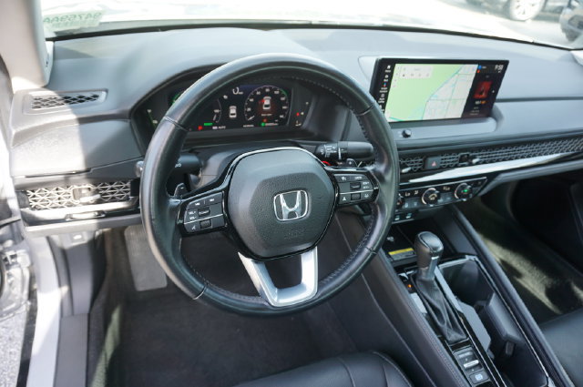 Used 2023 Honda Accord Touring image 12