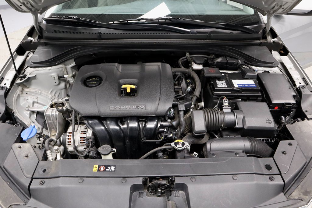 Used 2020 Hyundai Elantra Value Edition image 17