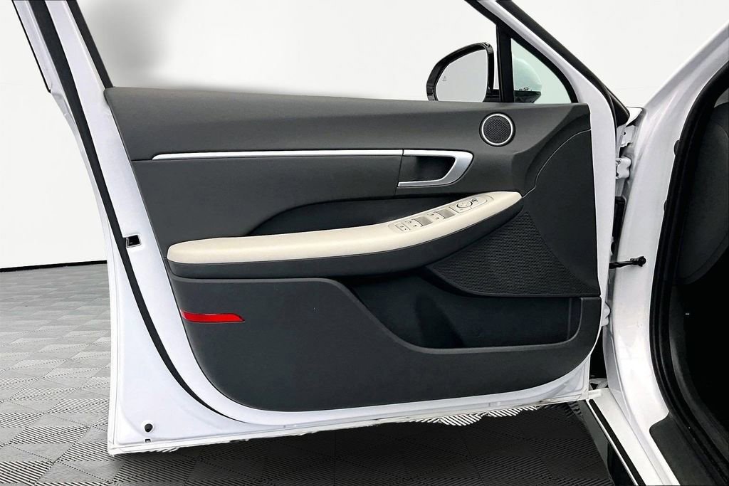 Used 2025 Hyundai Sonata SEL image 23