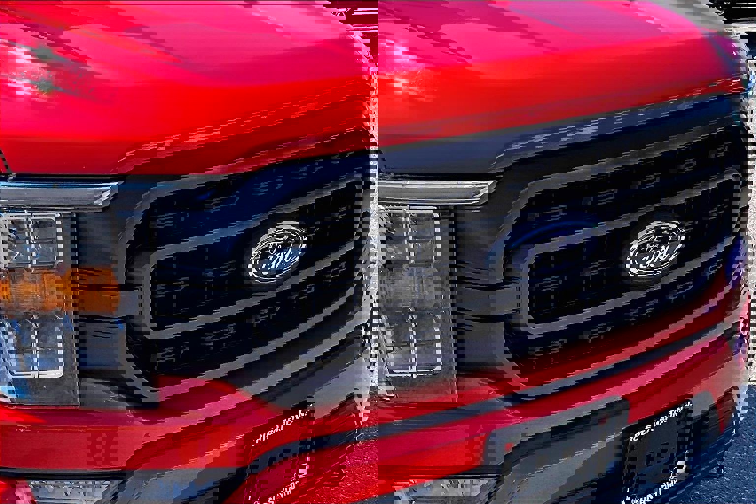 Certified 2022 Ford F150 XLT w/ Equipment Group 302A High image 29