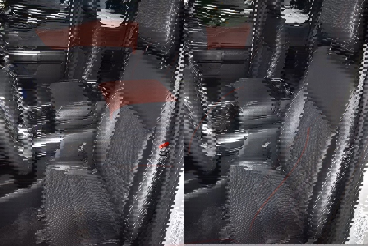 Certified 2023 Ford F150 Lariat w/ Equipment Group 502A High image 36