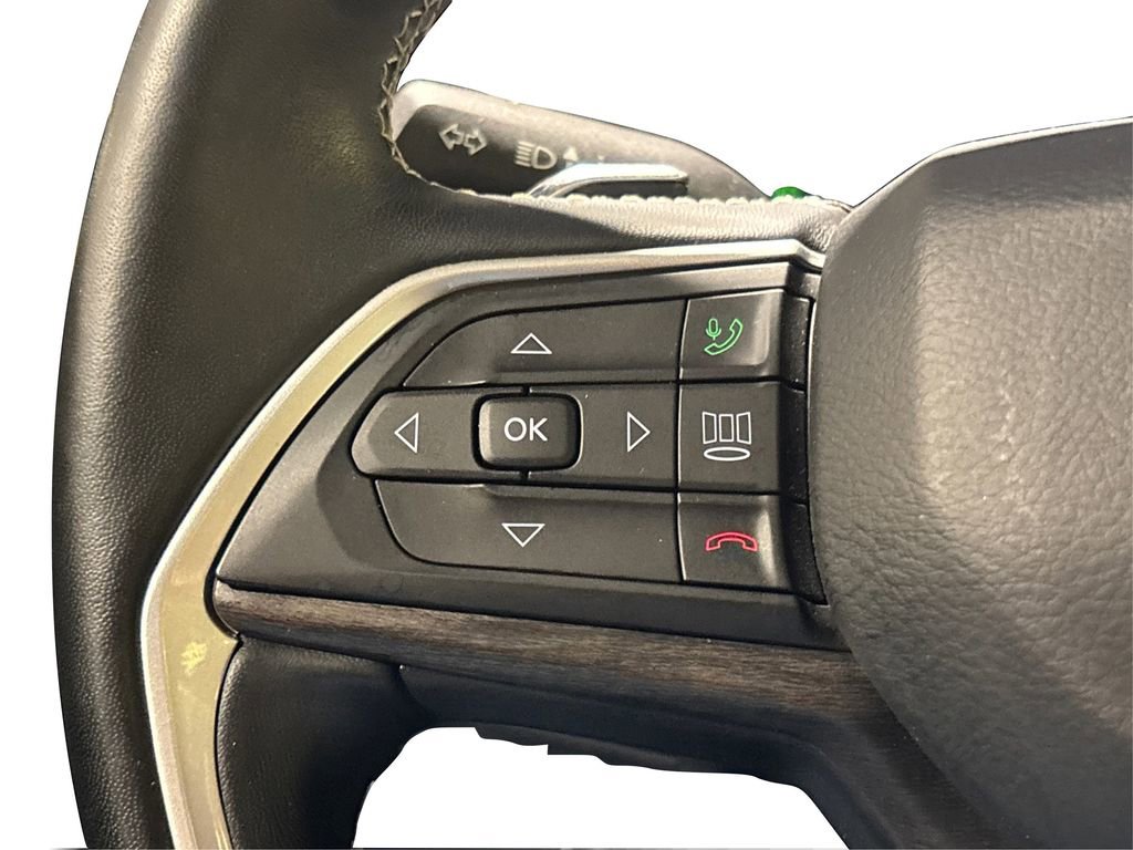 Used 2021 Jeep Grand Cherokee L Limited AWD/4WD image 34