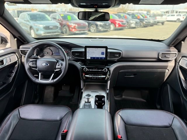 Certified 2024 Ford Explorer ST-Line w/ Class IV Trailer Tow Package video 2